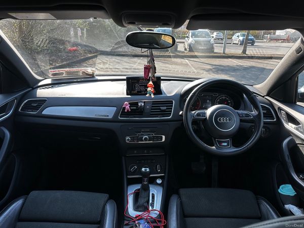 Audi Q3 SUV, Diesel, 2014, Grey