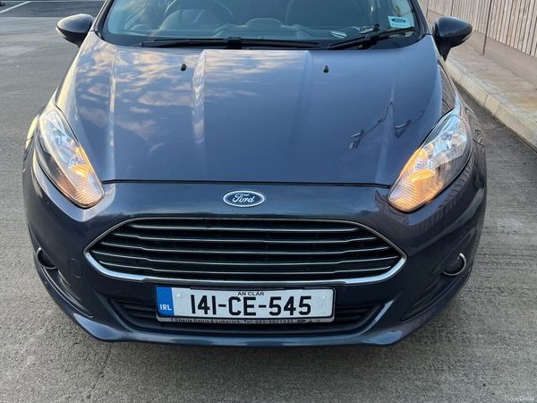 Ford Fiesta Hatchback, Petrol, 2014, Blue