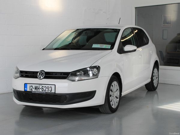 Volkswagen Polo Hatchback, Petrol, 2012, White