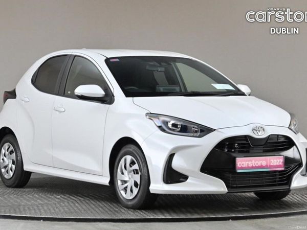Toyota Yaris Hatchback, Petrol, 2022, 