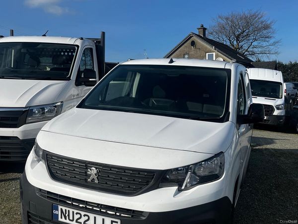 Peugeot Partner MPV, Diesel, 2022, White
