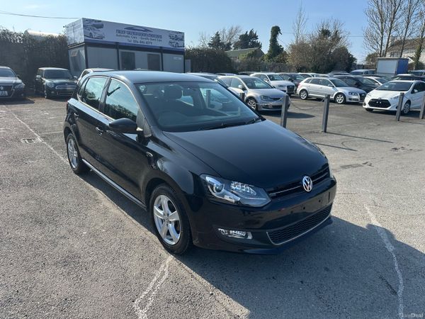 Volkswagen Polo Hatchback, Petrol, 2014, Black