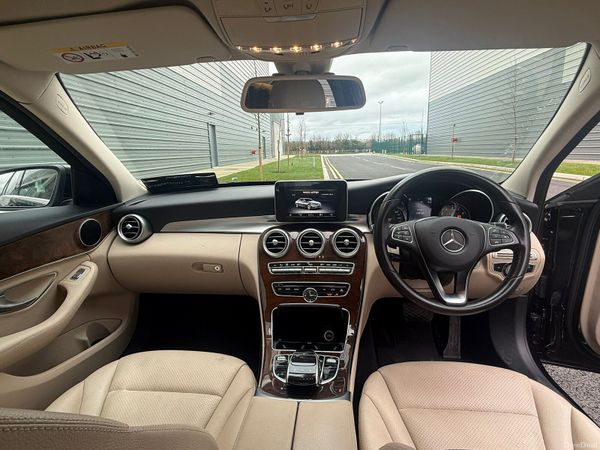 Mercedes-Benz C-Class Saloon, Petrol, 2016, Black
