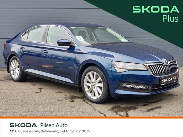 Skoda Superb Saloon, Diesel, 2023, Blue