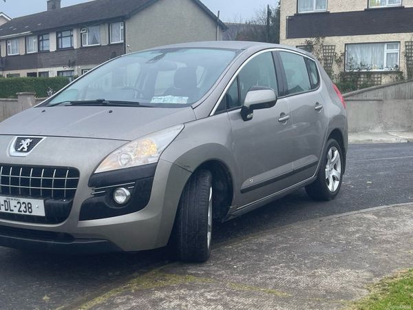 Peugeot 3008 MPV, Diesel, 2011, Grey