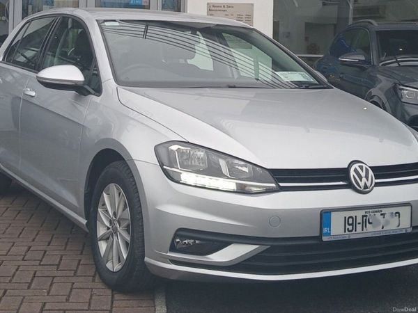 Volkswagen Golf Estate, Diesel, 2019, Silver