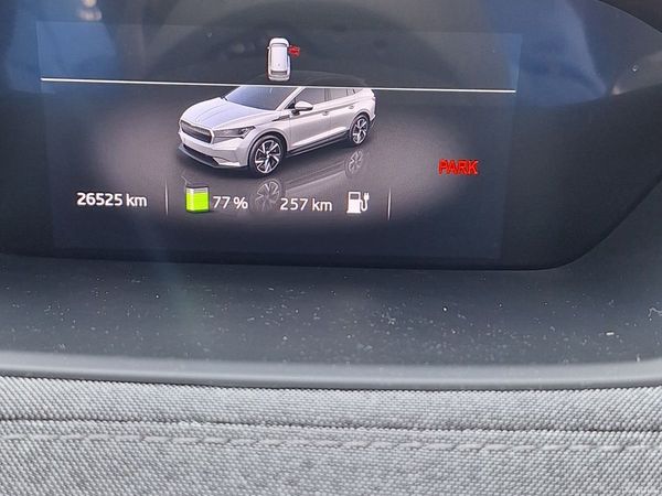 Skoda Enyaq Estate/Jeep, Electric, 2022, Grey