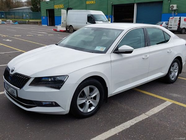Skoda Superb Saloon, Diesel, 2019, White