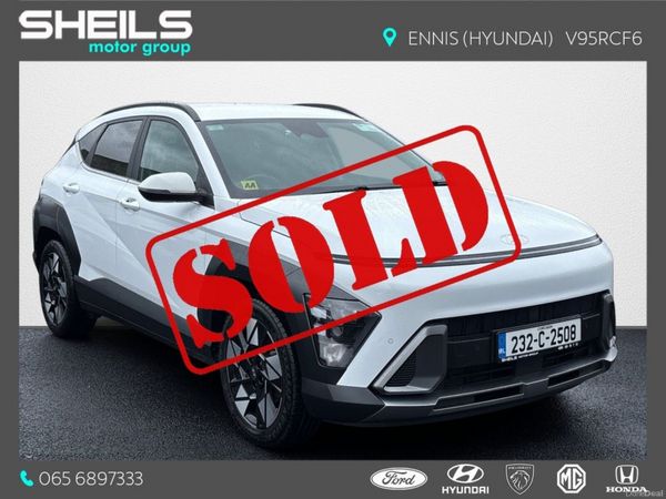 Hyundai KONA MPV, Petrol Hybrid, 2023, White