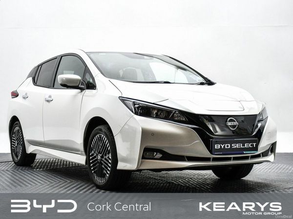 Nissan Leaf Hatchback, Electric, 2024, White