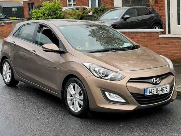 Hyundai i30 Hatchback, Diesel, 2014, Bronze