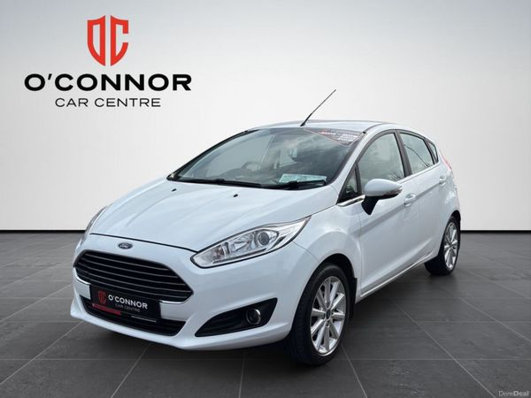 Ford Fiesta Hatchback, Petrol, 2016, White