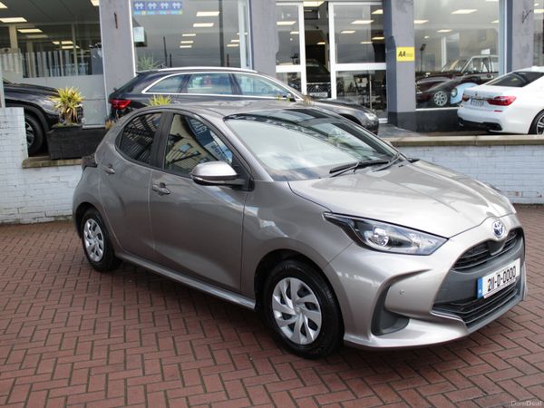 Toyota Yaris Hatchback, Petrol, 2021, Grey