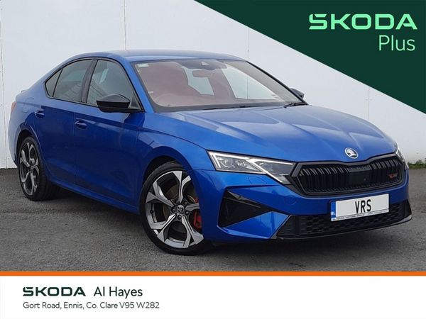 Skoda Octavia Saloon, Petrol, 2025, Blue