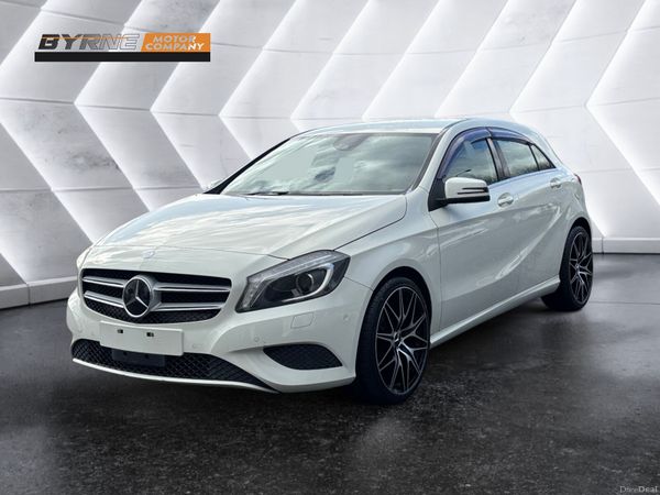 Mercedes-Benz A-Class Hatchback, Petrol, 2014, White