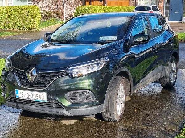 Renault Kadjar SUV, Petrol, 2019, Green