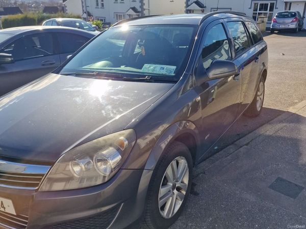 Vauxhall Astra Estate, Diesel, 2010, Grey