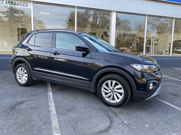 Volkswagen T-Cross Estate/Jeep, Petrol, 2023, Black