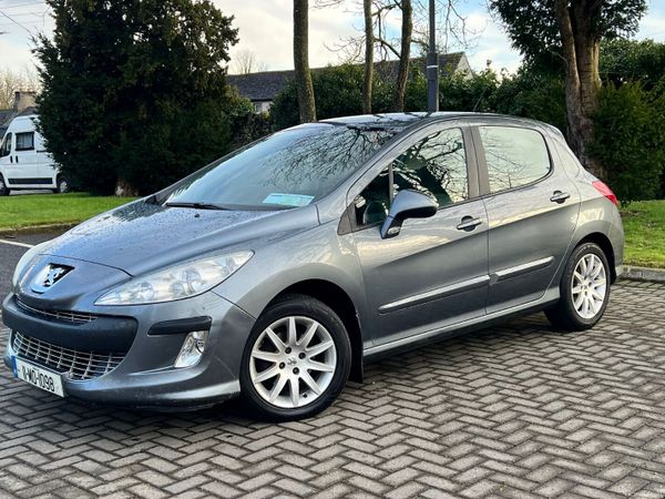 Peugeot 308 Hatchback, Diesel, 2011, Grey