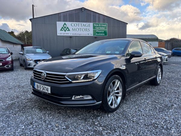 Volkswagen Passat Saloon, Petrol, 2018, Grey