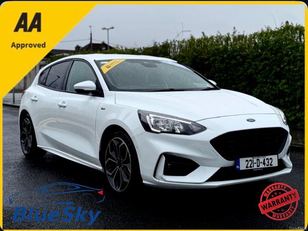 Ford Focus Hatchback, Petrol Hybrid, 2022, White