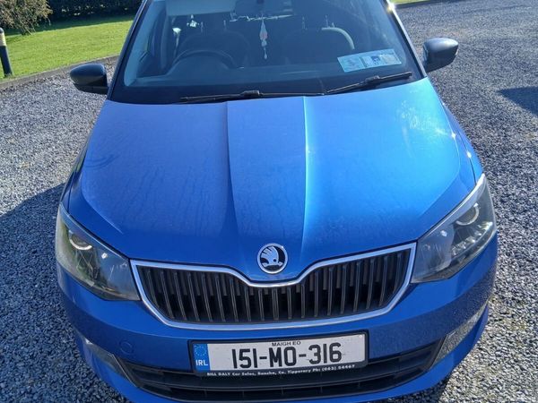 Skoda Fabia Hatchback, Petrol, 2015, Blue