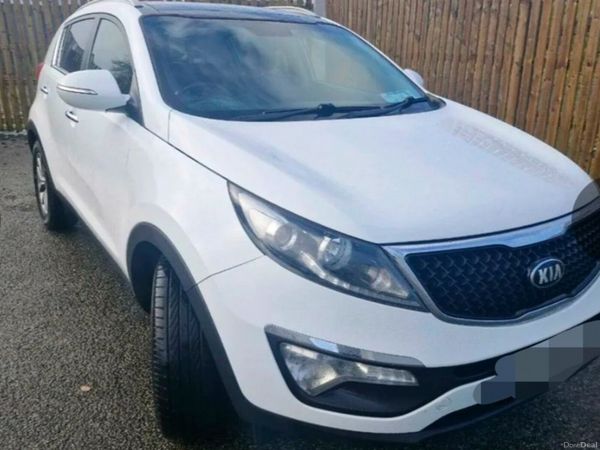 Kia Sportage SUV, Diesel, 2015, White