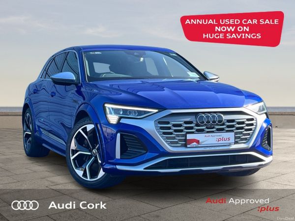 Audi Q8 SUV, Electric, 2024, Blue