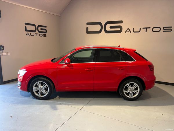 Audi Q3 Estate, Petrol, 2015, Red