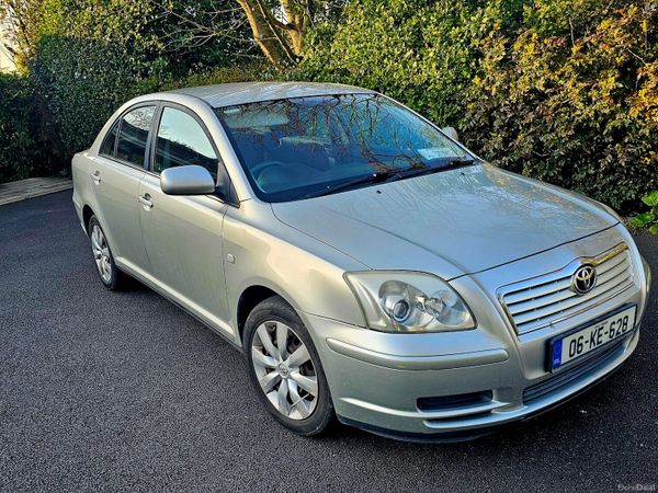 Toyota Avensis Saloon, Petrol, 2006, Silver