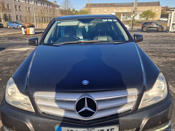 Mercedes-Benz C-Class Saloon, Diesel, 2013, Black