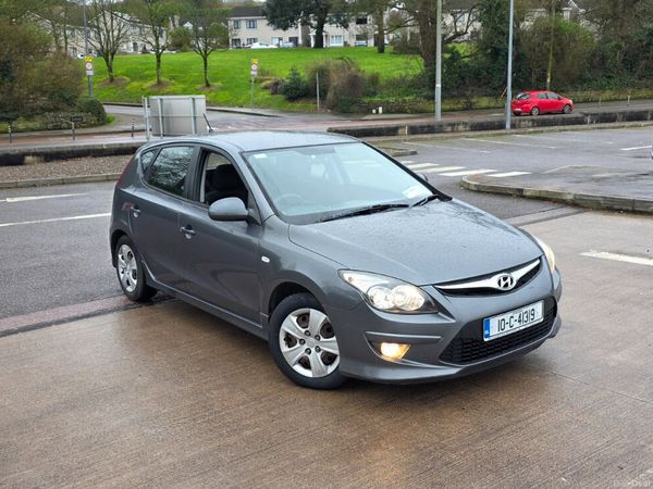 Hyundai i30 Hatchback, Diesel, 2010, Grey