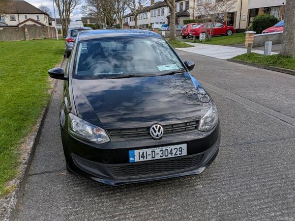 Volkswagen Polo Hatchback, Petrol, 2014, Black