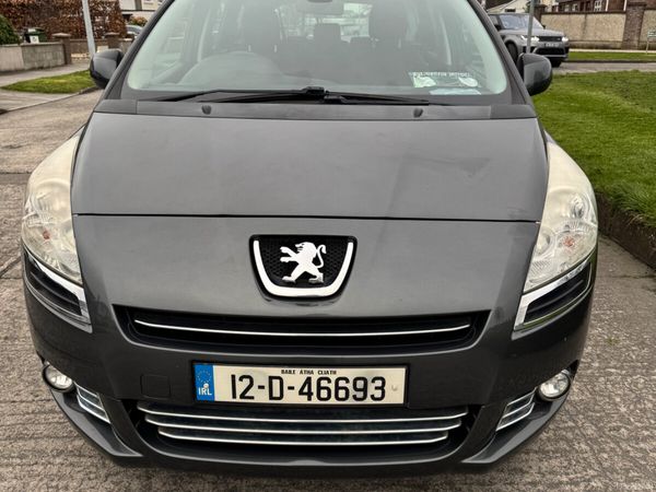 Peugeot 5008 MPV, Diesel, 2012, Grey