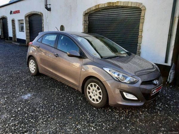 Hyundai i30 MPV, Diesel, 2013, Bronze