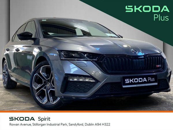 Skoda Octavia Saloon, Diesel, 2024, Grey