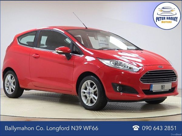 Ford Fiesta Hatchback, Petrol, 2016, Red