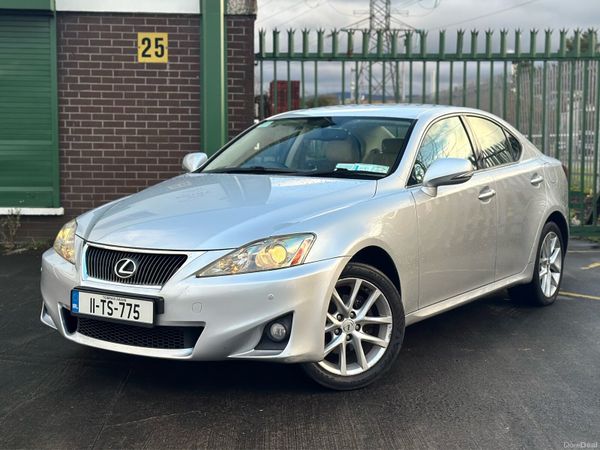 Lexus IS Saloon, Diesel, 2011, Silver