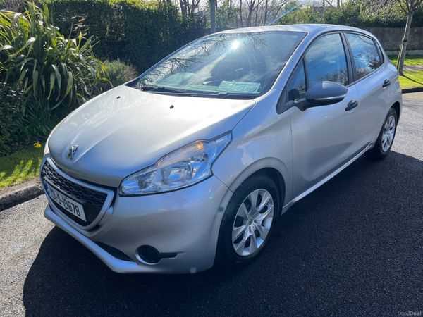 Peugeot 208 Hatchback, Diesel, 2013, Grey