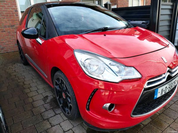 Citroen DS 3 Hatchback, Diesel, 2011, Red