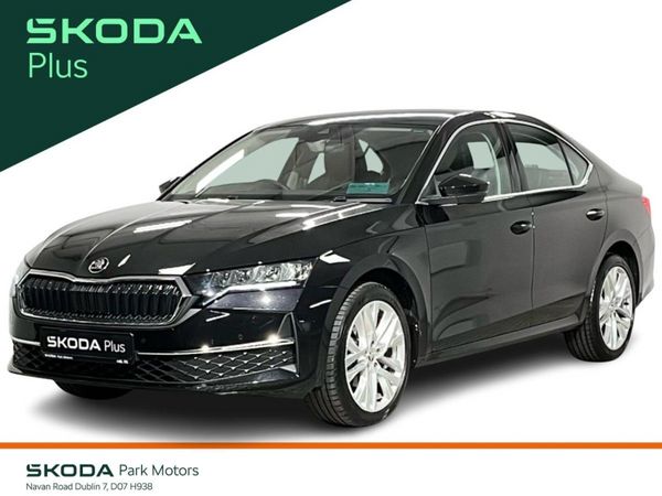 Skoda Octavia Saloon, Petrol, 2025, Black
