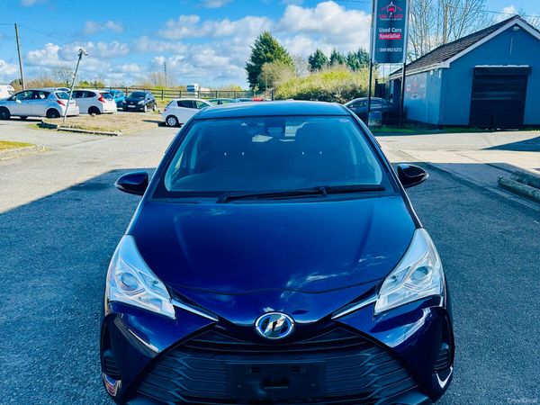 Toyota Vitz Hatchback, Petrol Hybrid, 2018, Blue