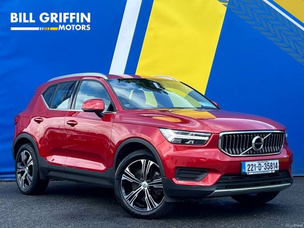 Volvo XC40 SUV, Petrol Plug-in Hybrid, 2022, Red