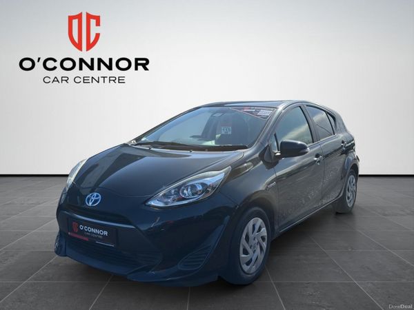 Toyota Aqua Hatchback, Petrol, 2017, Black