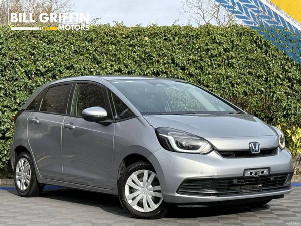 Honda Fit Hatchback, Petrol Hybrid, 2023, Silver