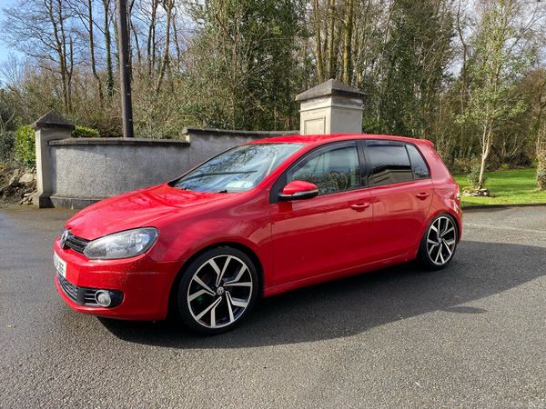 Volkswagen Golf Hatchback, Diesel, 2012, Red