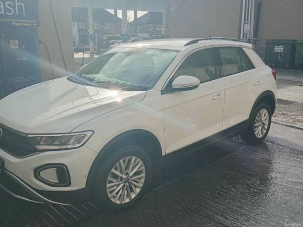 Volkswagen T-Roc SUV, Petrol, 2022, White
