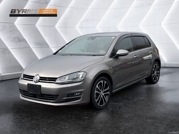 Volkswagen Golf Hatchback, Petrol, 2014, Silver