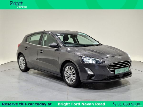 Ford Focus Hatchback, Petrol Hybrid, 2021, Grey