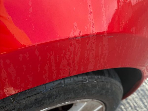 Renault Clio Hatchback, Petrol, 2017, Red